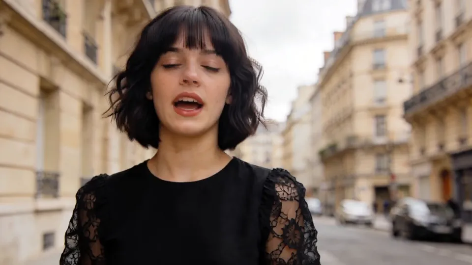 AI UGC Maker adalah alat pembuatan video UGC dan talking-head berbasis AI cerdas yang membantu Anda dengan cepat membuat video pendek personal, iklan UGC, video penjelasan, dan demo produk. Dengan avatar AI yang sangat nyata, suara alami, sinkronisasi bibir, dan ekspresi wajah sinkron, Anda dapat menghasilkan video berkualitas tinggi tanpa harus melakukan perekaman nyata.